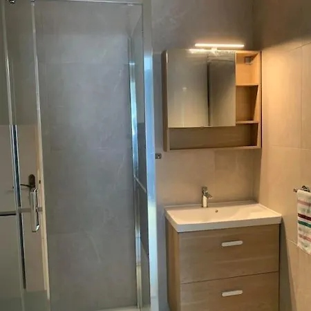 Grand Appartement - Nancy Centre - 2 Chambres 2 Lits Exterior photo